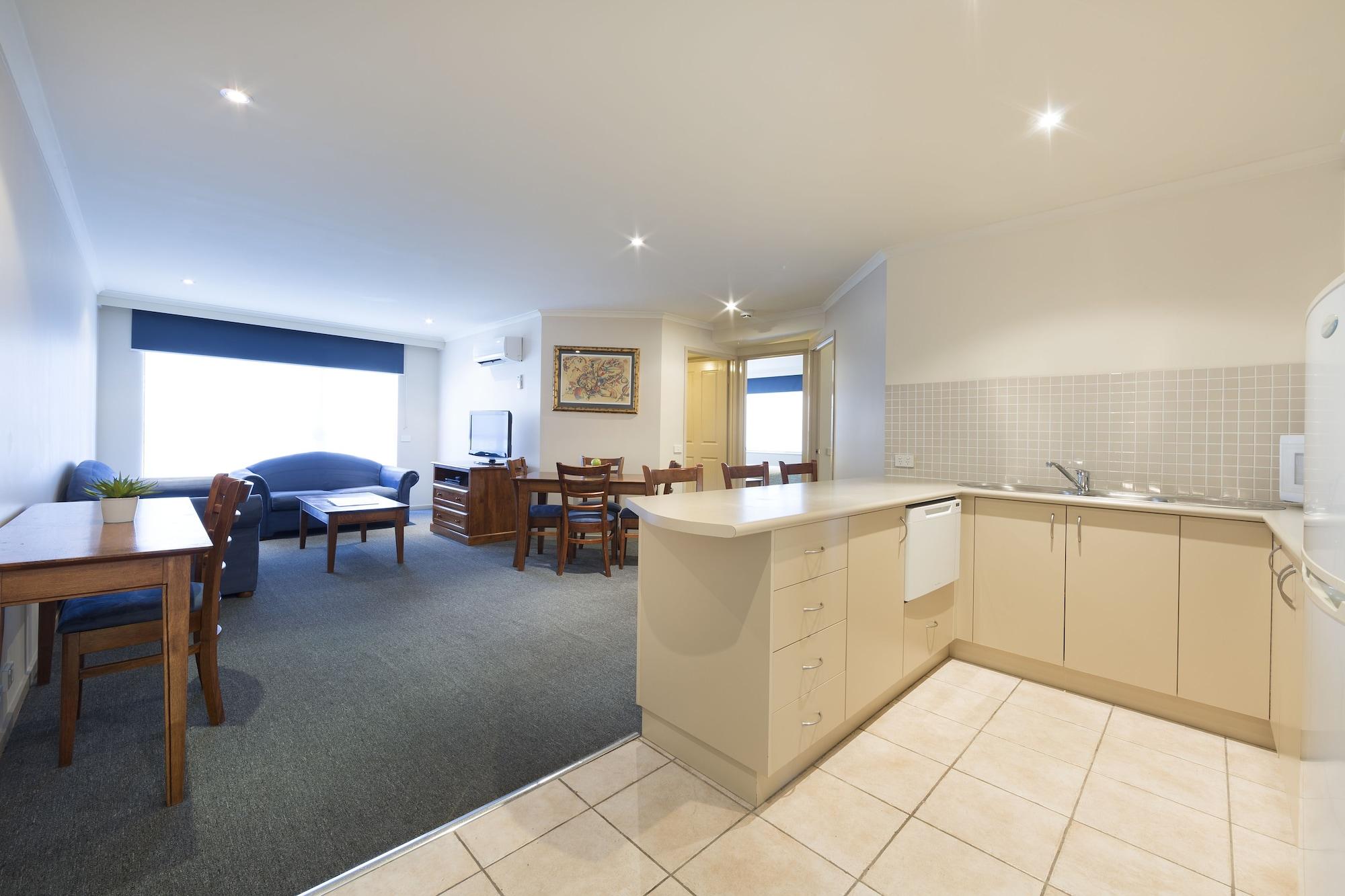 Canberra Parklands Central Apartment Hotel Official Bagian luar foto