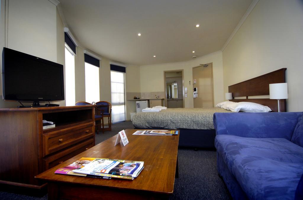 Canberra Parklands Central Apartment Hotel Official Bagian luar foto