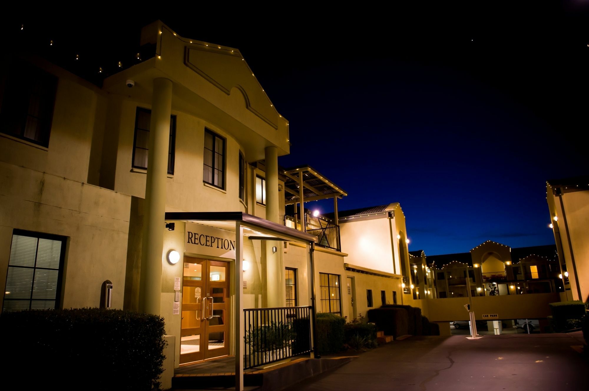 Canberra Parklands Central Apartment Hotel Official Bagian luar foto
