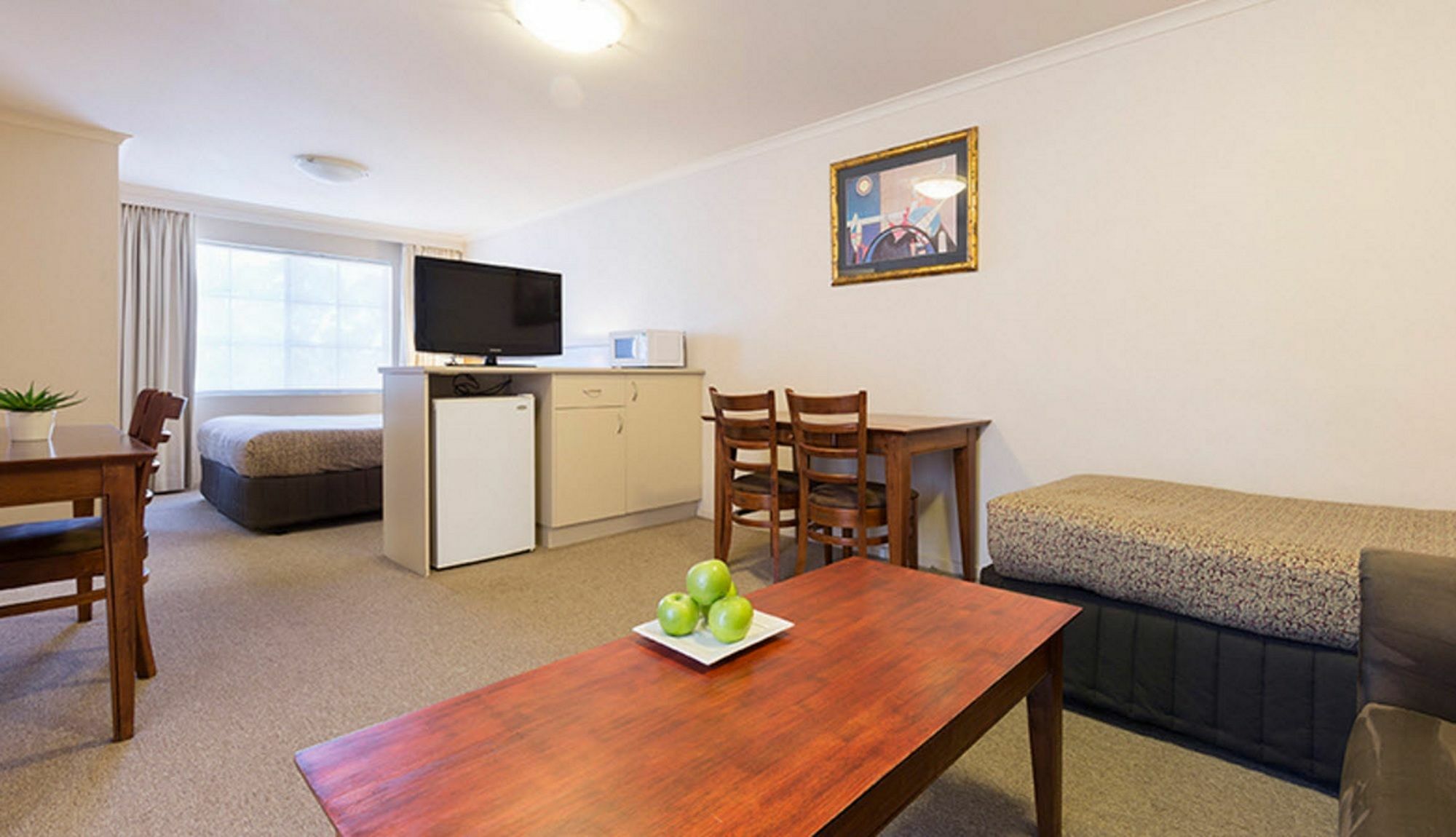 Canberra Parklands Central Apartment Hotel Official Bagian luar foto