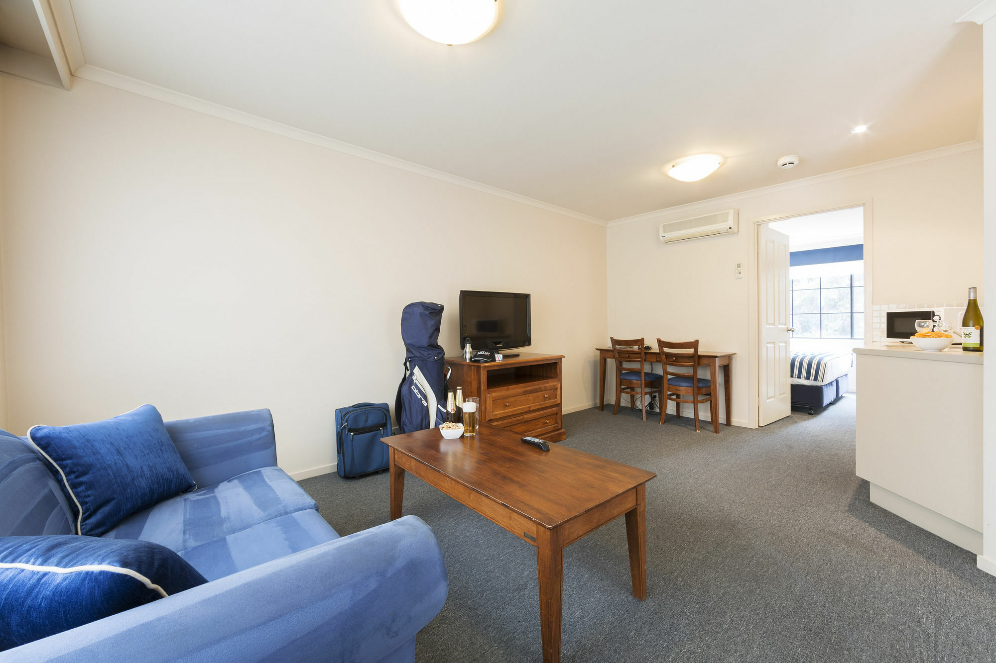 Canberra Parklands Central Apartment Hotel Official Bagian luar foto